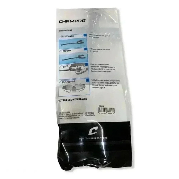 Champro- Mouthguard with Strap, Adult Size - Picture 2 of 2